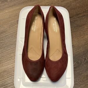 Naturalizer Women's Burgundy/Purple Heels